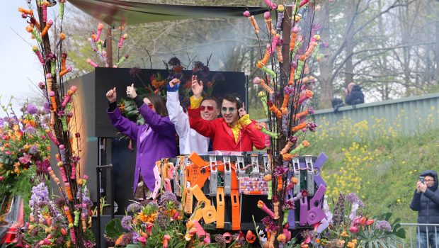 Bloemencorso figuranten