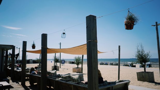 Strandpaviljoen Surf and Beach in Katwijk